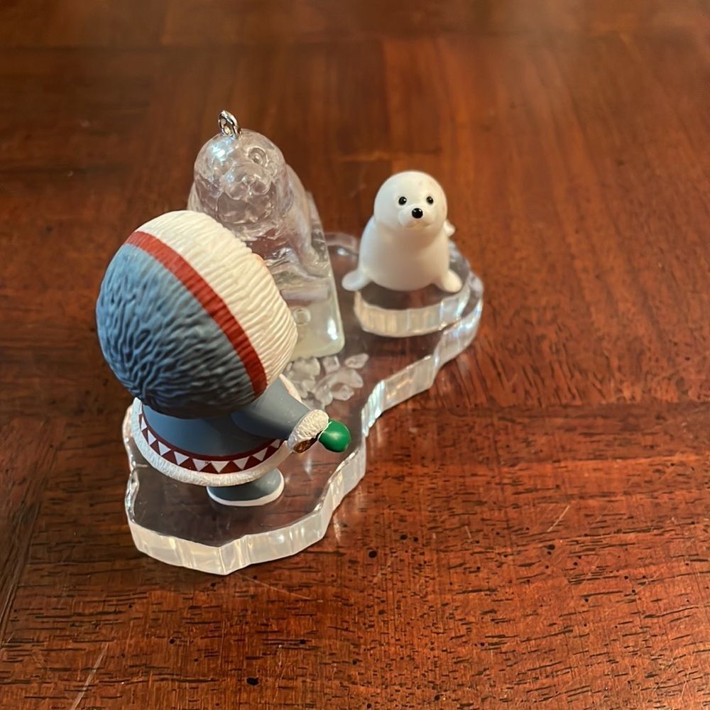 Hallmark Frosty Friends # 21 Ornament - Picture 6 of 7